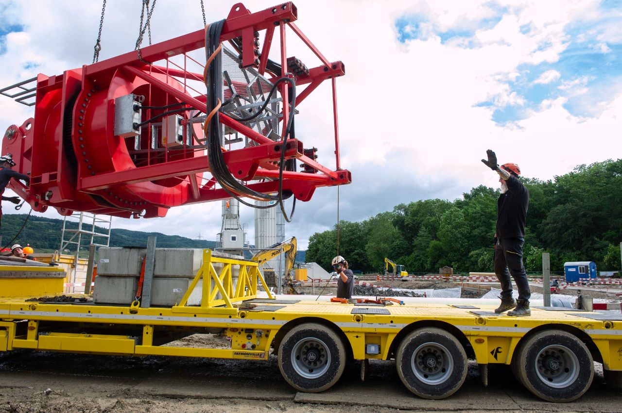 Chantier Lavasson - Arrivée de la grue - Mai 2026