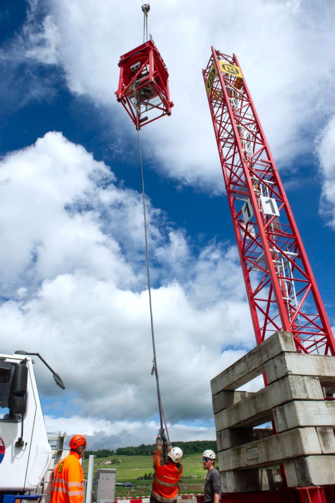 Chantier Lavasson - Arrivée de la grue - Mai 2026